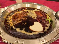 -山城年华老火锅(玉林店)