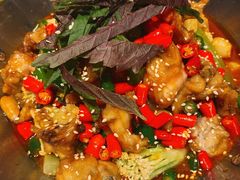 -渔语鱼新川菜Bistro(万象天地店)