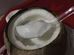 -椰爺爺·椰子冻砵仔糕