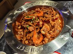 -胖哥俩肉蟹煲(长沙高铁吾悦广场店)