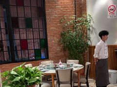-漢舍中国菜馆(889广场店)