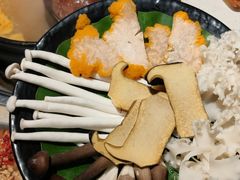 -钢管厂五区小郡肝串串香火锅(梅川路店)