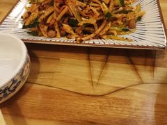 -东吉馆韩式餐厅(八经街总店)