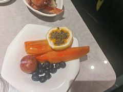 -雍容荟帝王蟹活龙虾展台自助(IFS黑金店)