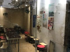 大堂-小龙大肉面馆