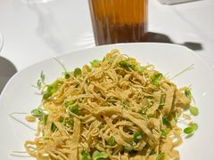 -苹果树下艺术餐厅(宋庄店)