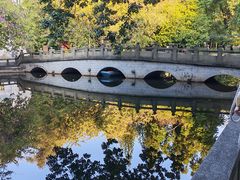 -烈士陵园(地铁站)