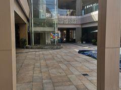 -易生活购物公园