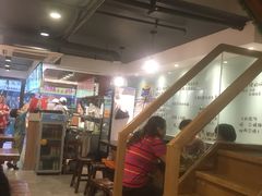 大堂-韩萍老南京馄饨(河西万达店)
