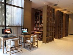 -鱼鲜饭香·招牌汽锅剁椒鱼头王