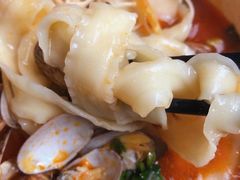刀捎面-何记花甲(海岸城旗舰店)