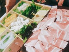 -炙爱鮮貨火锅(中东砂之船店)