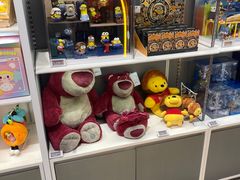 -泡泡玛特POPMART(上海环球港店)