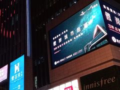 -观音桥步行街