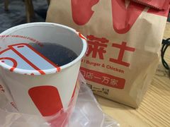 -华莱士·炸鸡汉堡(荔湾坑口店)
