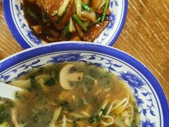 -阿扁杭州面(苗圃店)