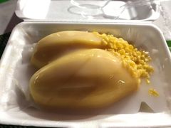 -芒果糯米饭摊子