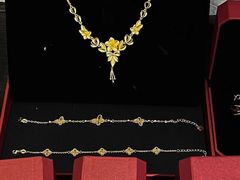 -云地矿珠宝(昆百大泰业城店)