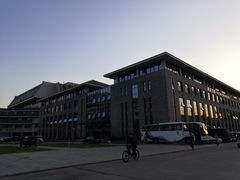 -北京大学百年讲堂