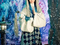 -九月鹰飞汉服摄影工作室