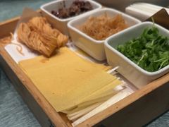 -凤凰园烤鸭店·唐山菜·传承花椒肉(老唐丰路店)
