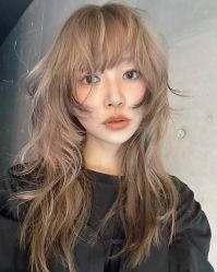 -米娜护肤造型