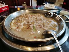-老来福·非遗酸汤兔(凯旋路店)