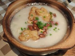 -新大咀港式茶餐厅(宝山万达店)