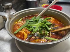 -铁锅哥米线