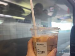 -星巴克(青岛火车北站候车大厅店)