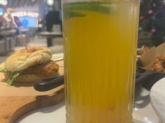 -必胜客(大悦城店)