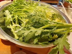 -苗伯妈酸汤火锅