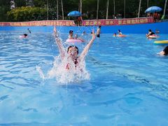 -欢乐水魔方水世界