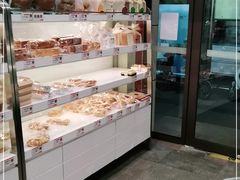 -静安面包房(凌云路店)