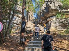 -梭布垭石林景区