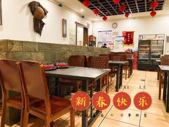大堂-湘肠香火锅店(团结湖店)