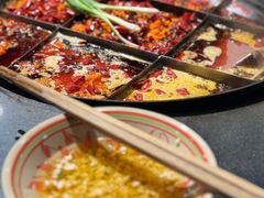 -红板凳火锅·20年老字号