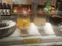 -金滏山烤肉·海鲜·火锅自助餐厅(襄阳万达店)