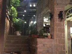 -杨桃院子咖啡吧(中华红墨店)