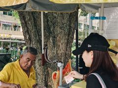 -詹爷爷乌节路街头冰淇淋