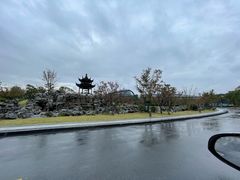 -上海滴水湖皇冠假日酒店
