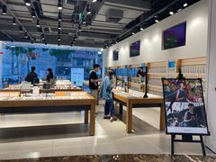 -JINS(上海宏伊国际广场店)