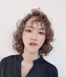 -环球蝶上美业连锁