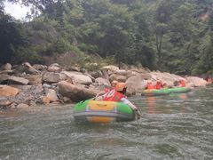 -雅鲁激流探险漂流