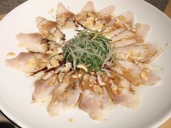 -穹六人间 people 6(岳阳路店)