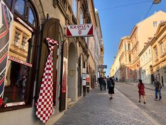 -耶拉契奇总督广场