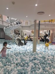 -奈尔宝·儿童乐园·亲子餐厅(鄞州万达店)