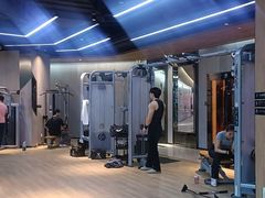 -威克健身游泳(万菱汇店)