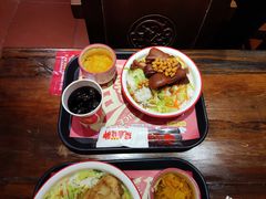 -猪角·闽南猪脚饭(华闽大厦店)