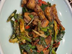 -川流不息·地道川菜·小龙虾(松东路店)